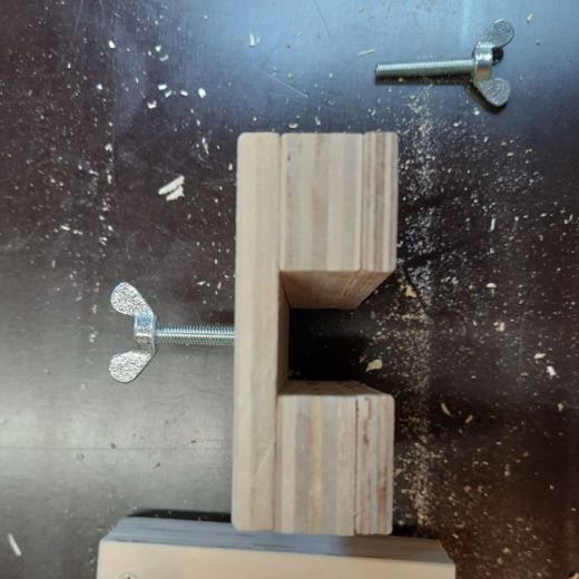 Beinhalterungen 20x20 (4)